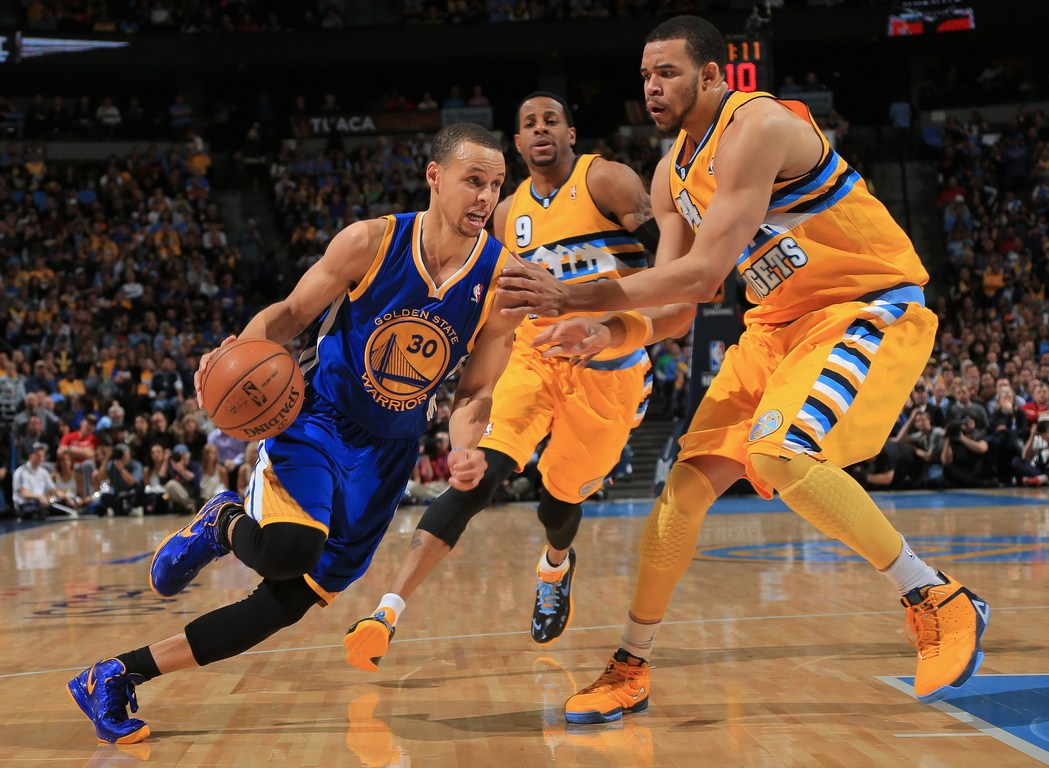 2016年NBA季后赛勇士与雷霆的巅峰对决 2016年勇士vs雷霆